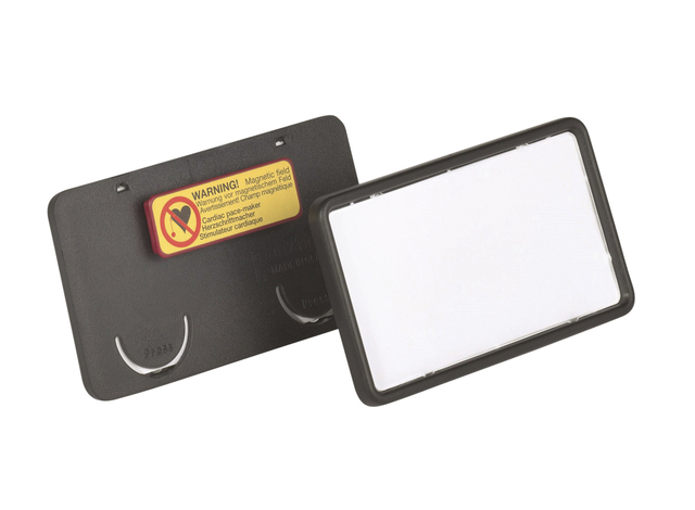 Badge Durable clip card met magneet 40x75mm zwart 25 stuks